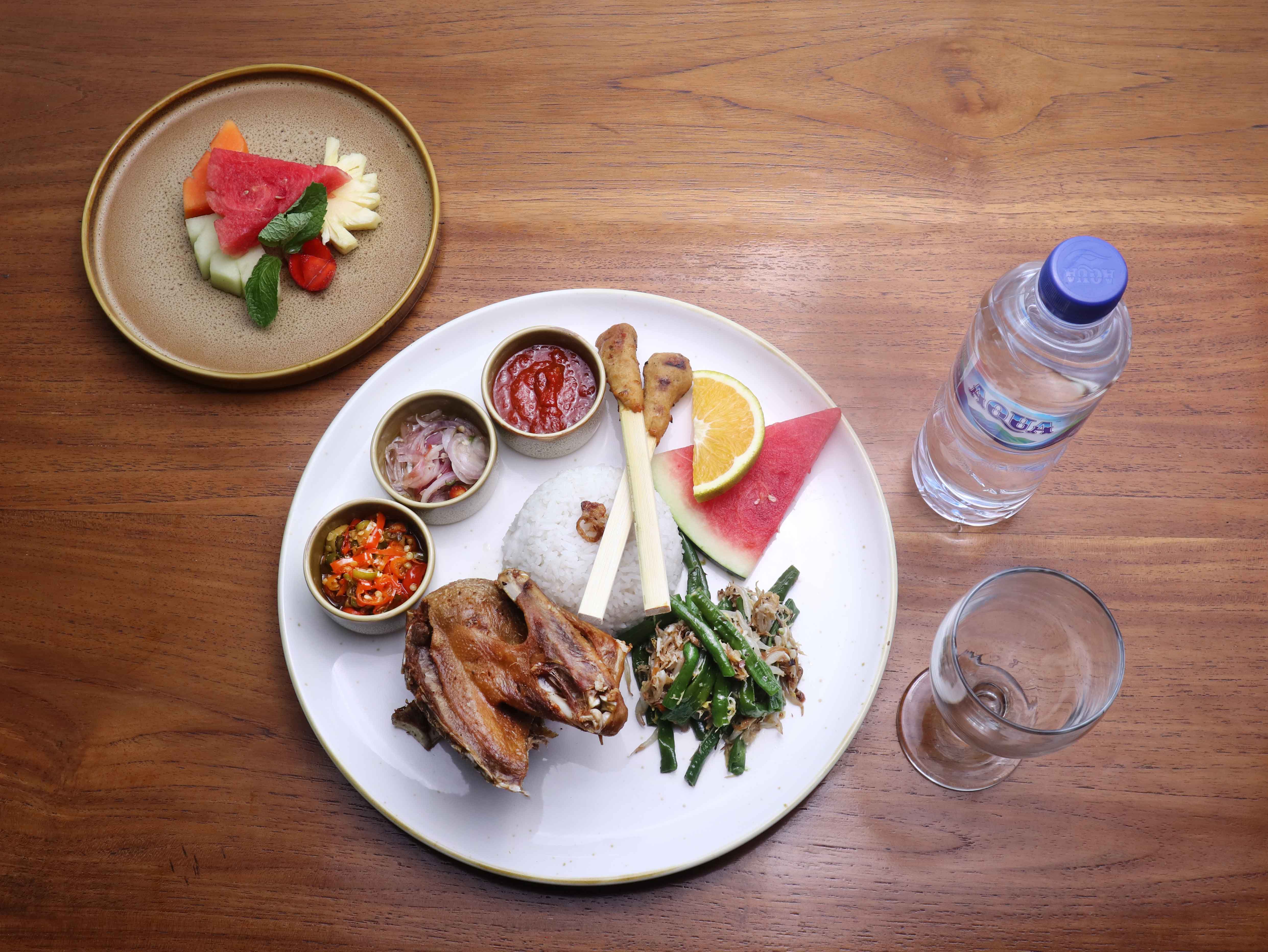 SET MENU BEBEK SEPEREMPAT