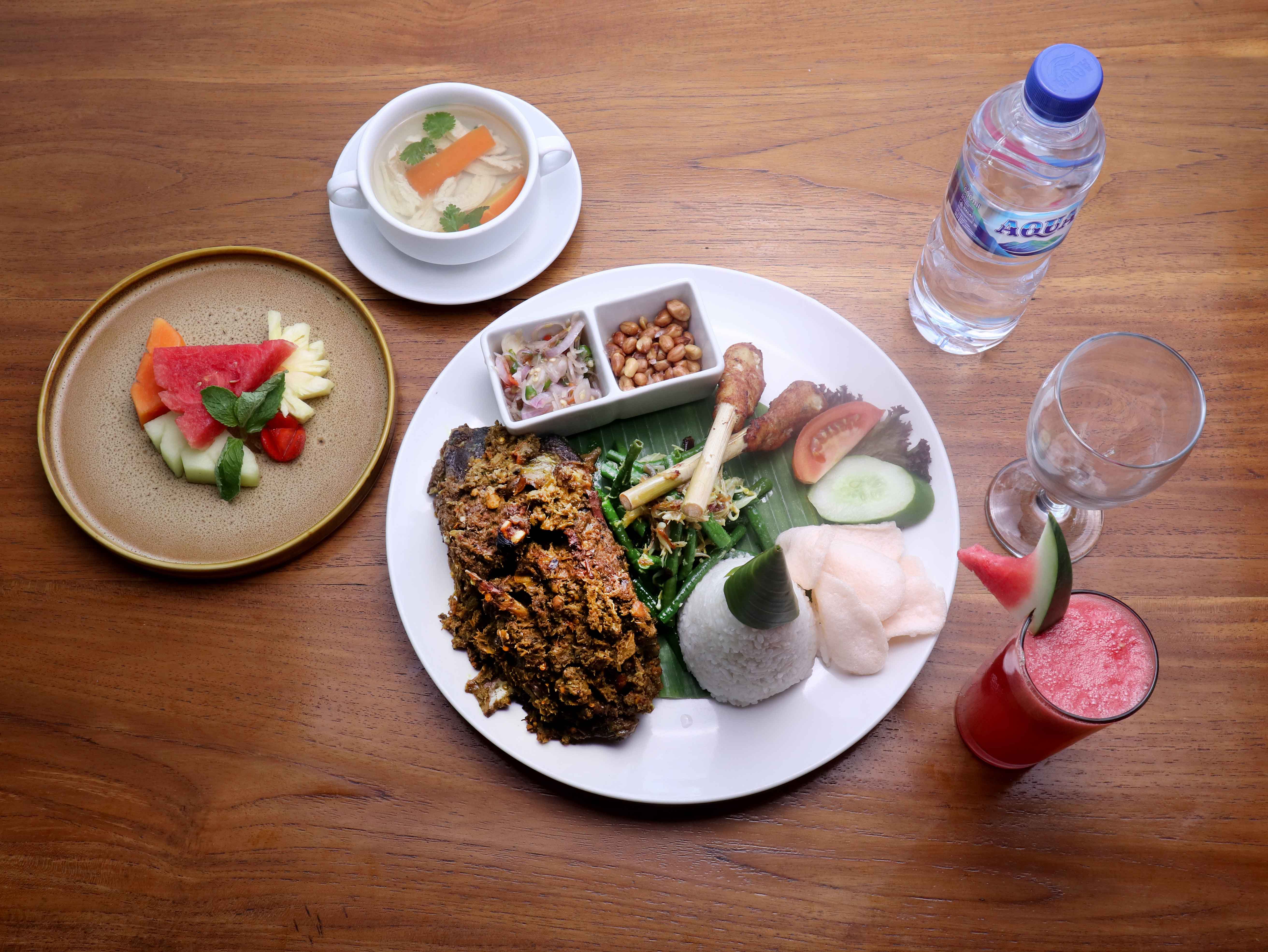 Set Menu Bebek Asap A